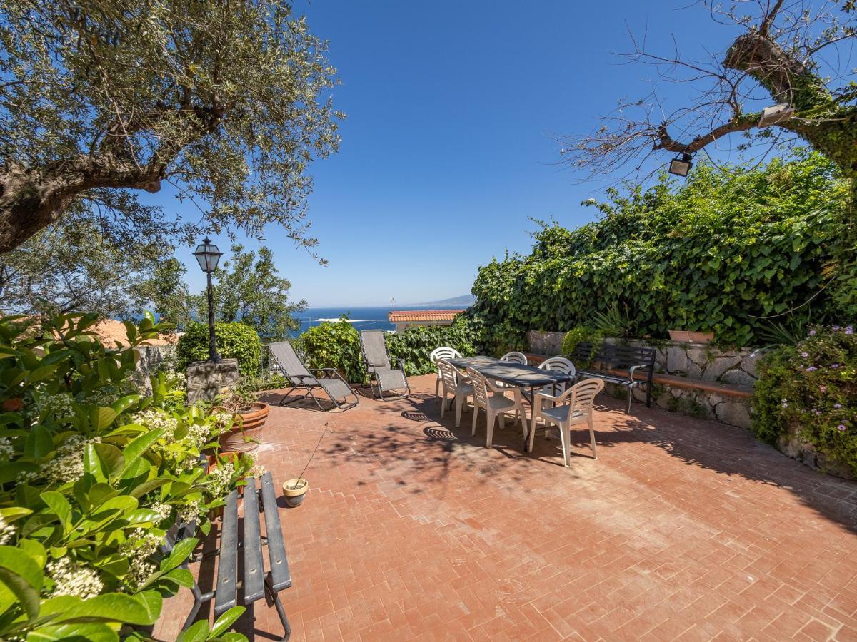 Ulivi Apt Villa Sorrento Ngoại thất bức ảnh