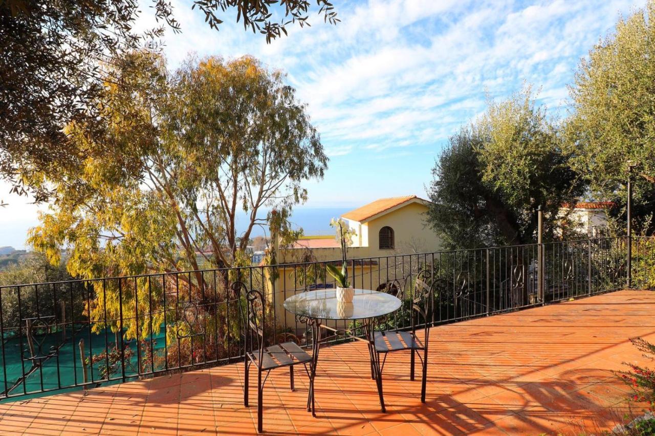 Ulivi Apt Villa Sorrento Ngoại thất bức ảnh